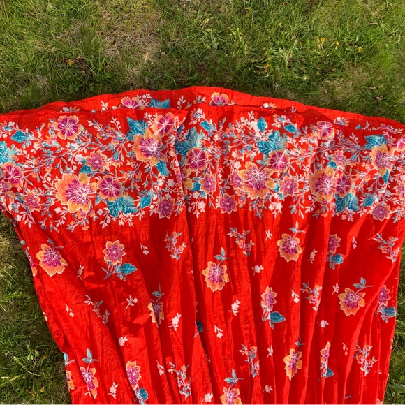 Vibrantly Colored 100% Cotton, Floral Summer MIDI Dress - Picture 8 of 11